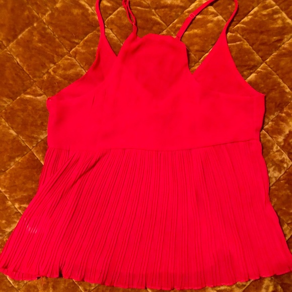 Top - Picture 2 of 3